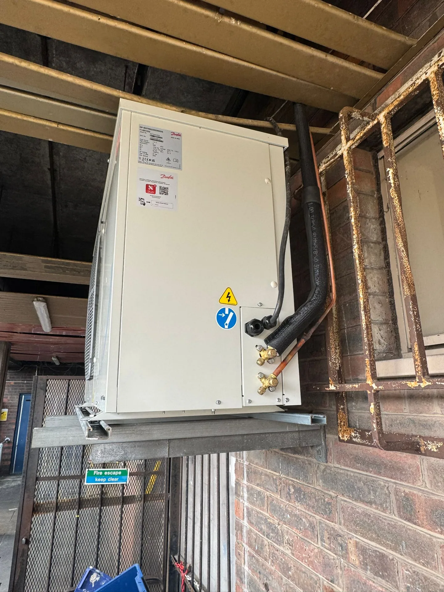 Cold Room Installation with Racking - 6