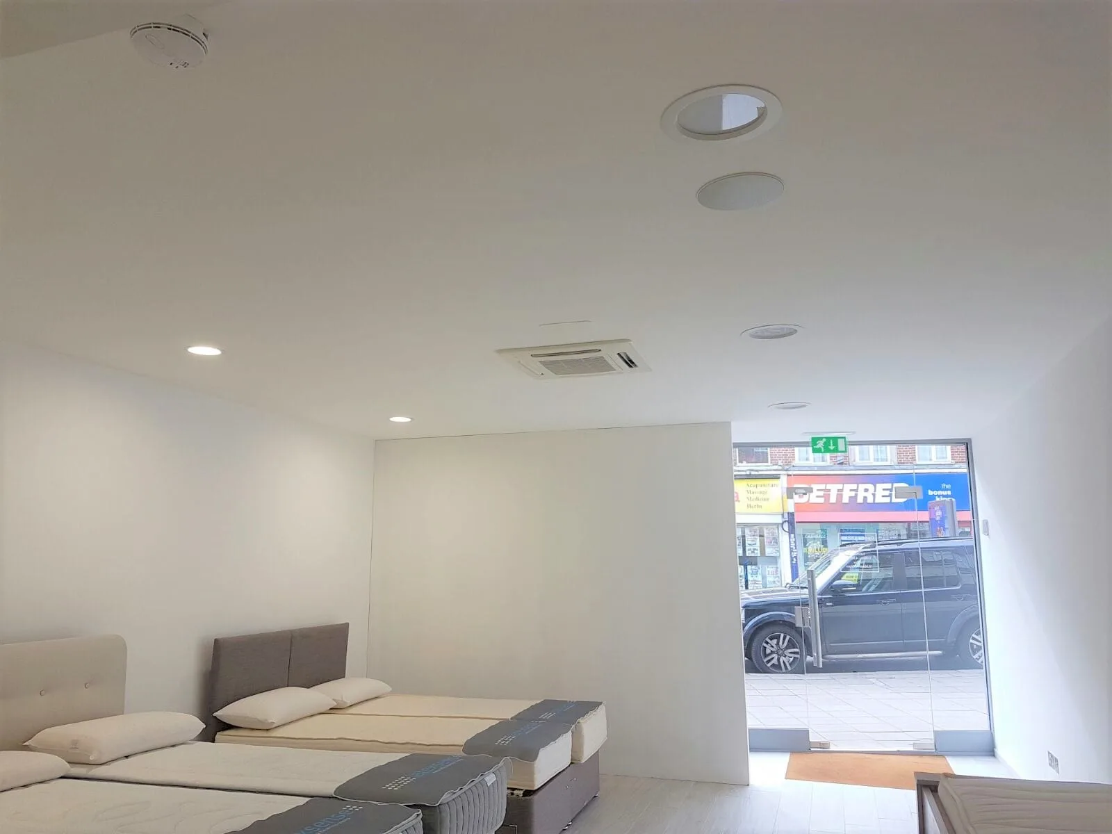 Showroom - Air Conditioning Installation & Service - 3