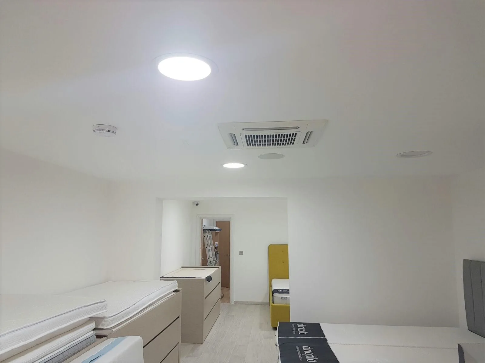 Showroom - Air Conditioning Installation & Service - 4